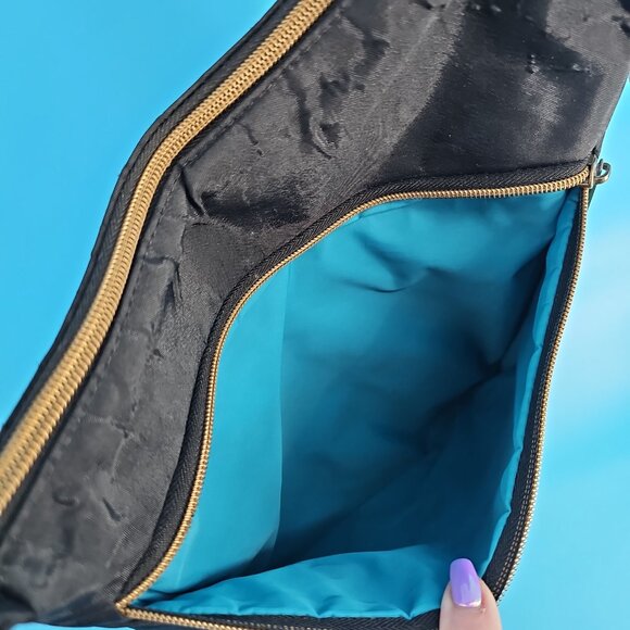 Travelon Anti-Theft Black Crossbody Bag – Functional & Secure - Picture 9 of 16